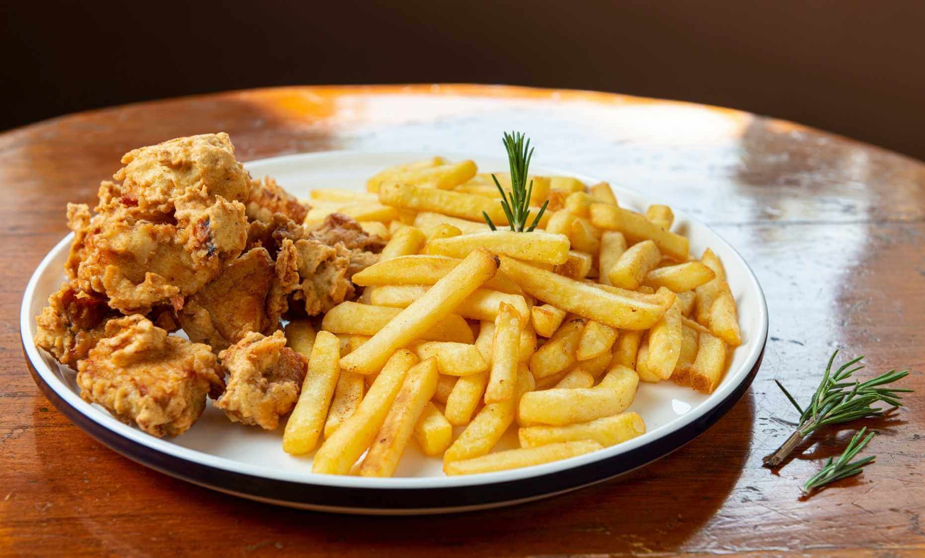 chicharron pollo con papas